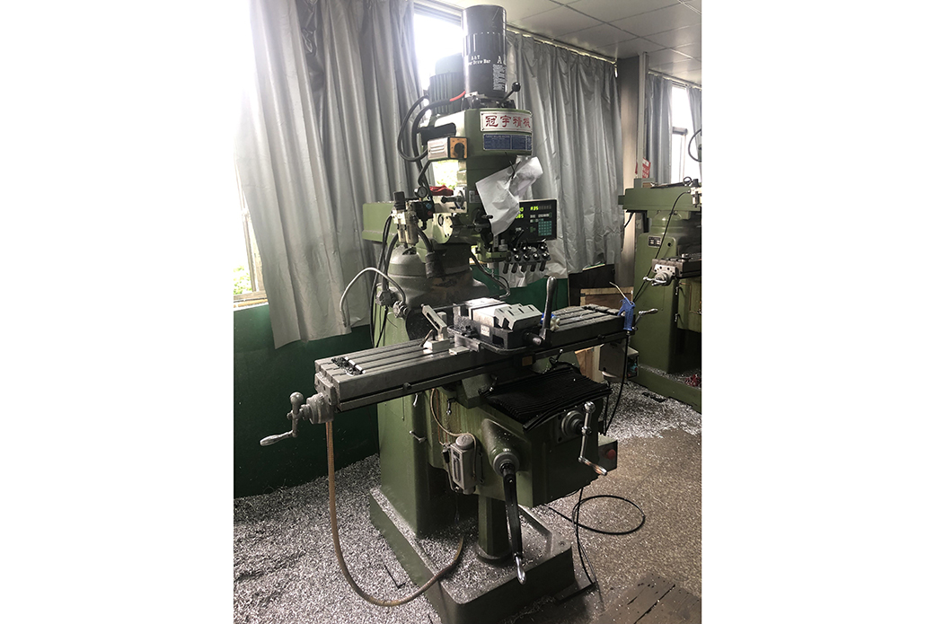 廠房設(shè)備-紹興易聯(lián)智能裝備有限公司