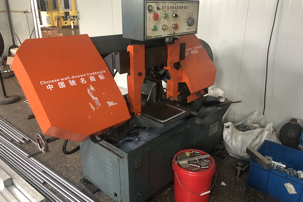 廠房設(shè)備-紹興易聯(lián)智能裝備有限公司